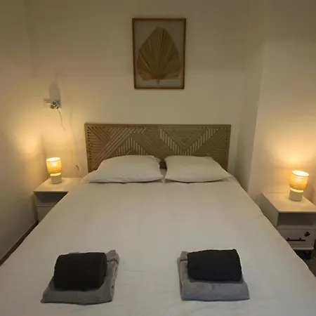 T2 42 M2 Et Terrasse Aix-les-Bains